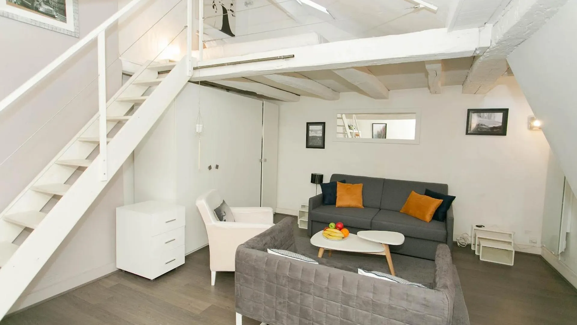 Bnbnova - 1Br - Ile Saint Louis contacts